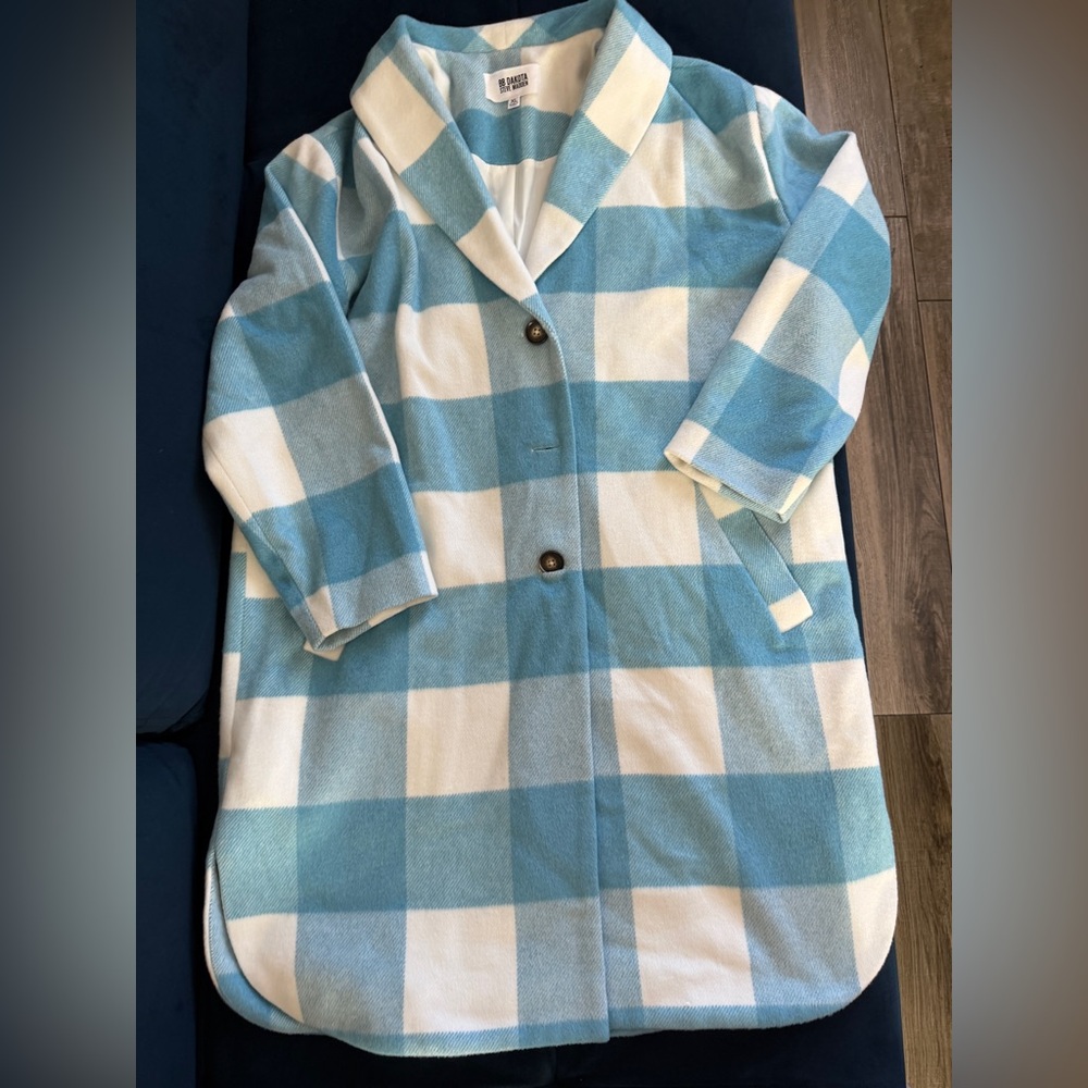 Steve Madden Coat Women size XL sky blue and white Checkered